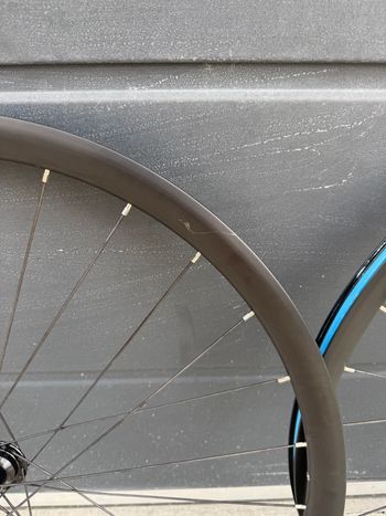 Used Shimano Weels 105 2025 bike — image 4 of 6