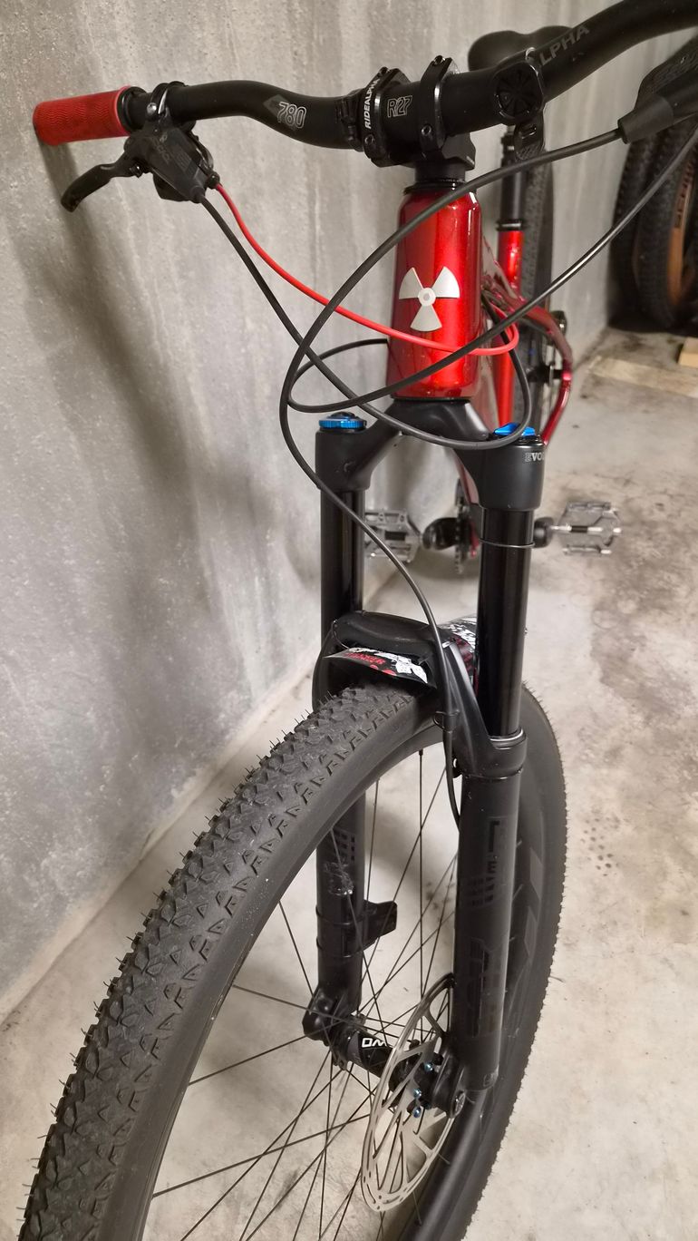 Used Fox 36 Fork 2020 bike — image 7 of 8