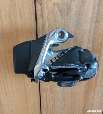 Used Sram RED D1 AXS Drivetrain & Pedals