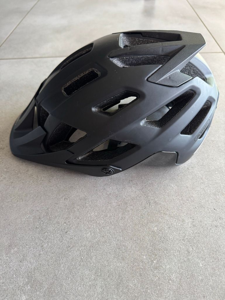 Brugt ABUS Moventor 2.0 Helmet 2021 bike — billede 3 af 8