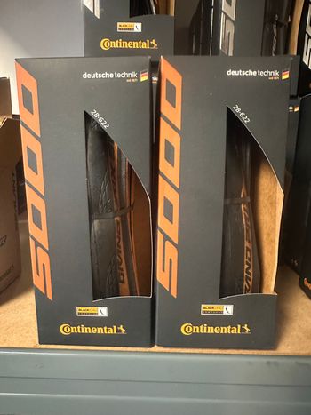 Použité Continental GP5000 Edition 2026 Tyres & Tubes