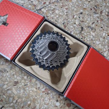 Used Sram Force Cassette 2024 bike — image 3 of 9