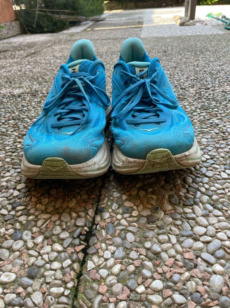 Hoka Clifton 10 2025 Running Shoes usato