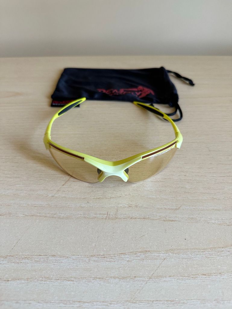 Used demon Sunglasses bike — image 3 of 5
