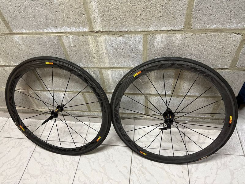 Used Mavic Cosmic Carbon SLS Wheelset Wheels