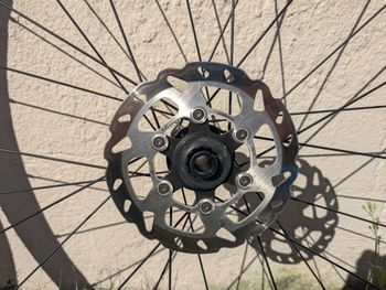 Použité Mavic Aksium Disc Wheelset 2024 bike — obrázek 4 z 5