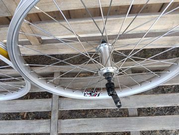 Gebrauchtes Dp24 Paire de roues 24 bike — Bild 3 von 8