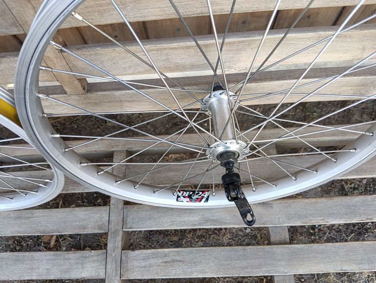 Brugt Dp24 Paire de roues 24 bike — billede 3 af 8
