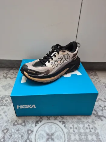 Używany Hoka Mafate 5 Running Shoes