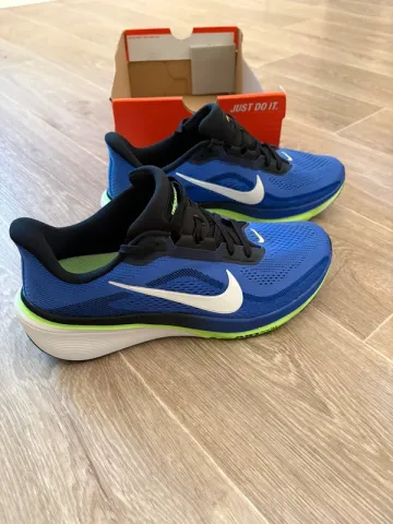 Używany Pegasus Air Zoom 42 Running Shoes