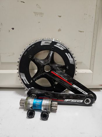 Tweedehands Fsa Track Carbon Crank Drivetrain & Pedals