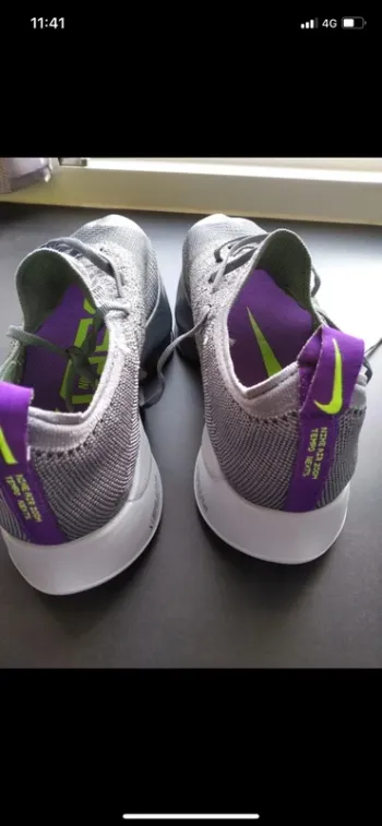 Used Nike Air Zoom Tempo Running Shoes