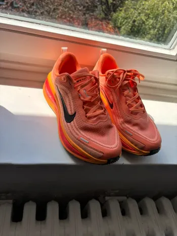 Used Nike Vomero Plus Running Shoes