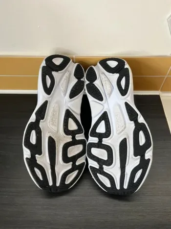 Hoka Bondi 8 bike de segunda mano — imagen 5 de 12