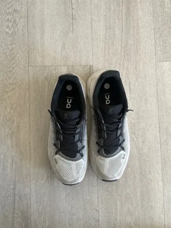 Used On Running Shoes bike — image 2 of 3