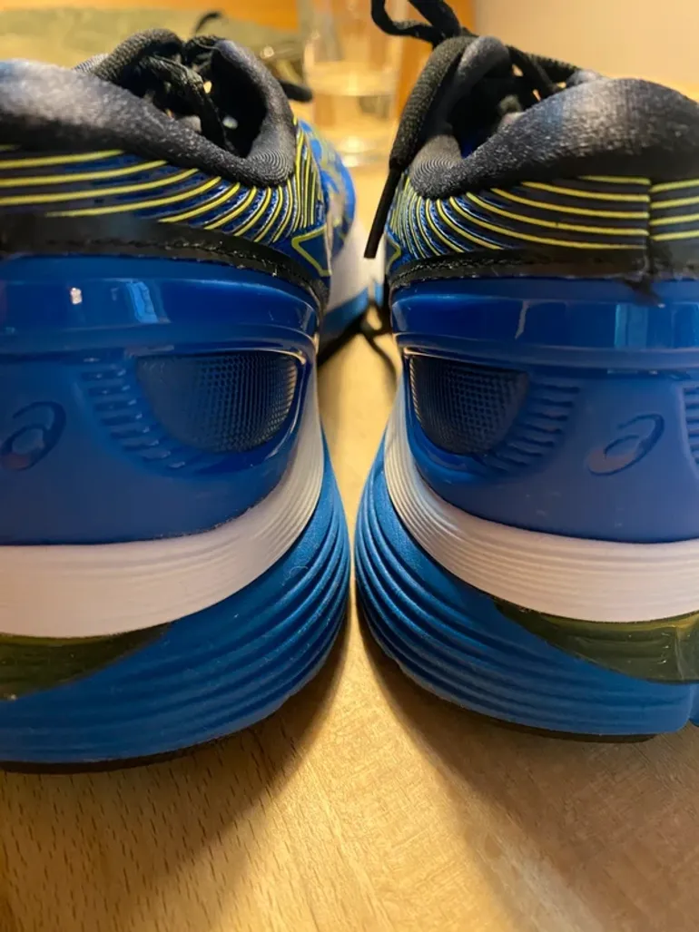 Asics Laufschuhe bike usato — immagine 4 di 9