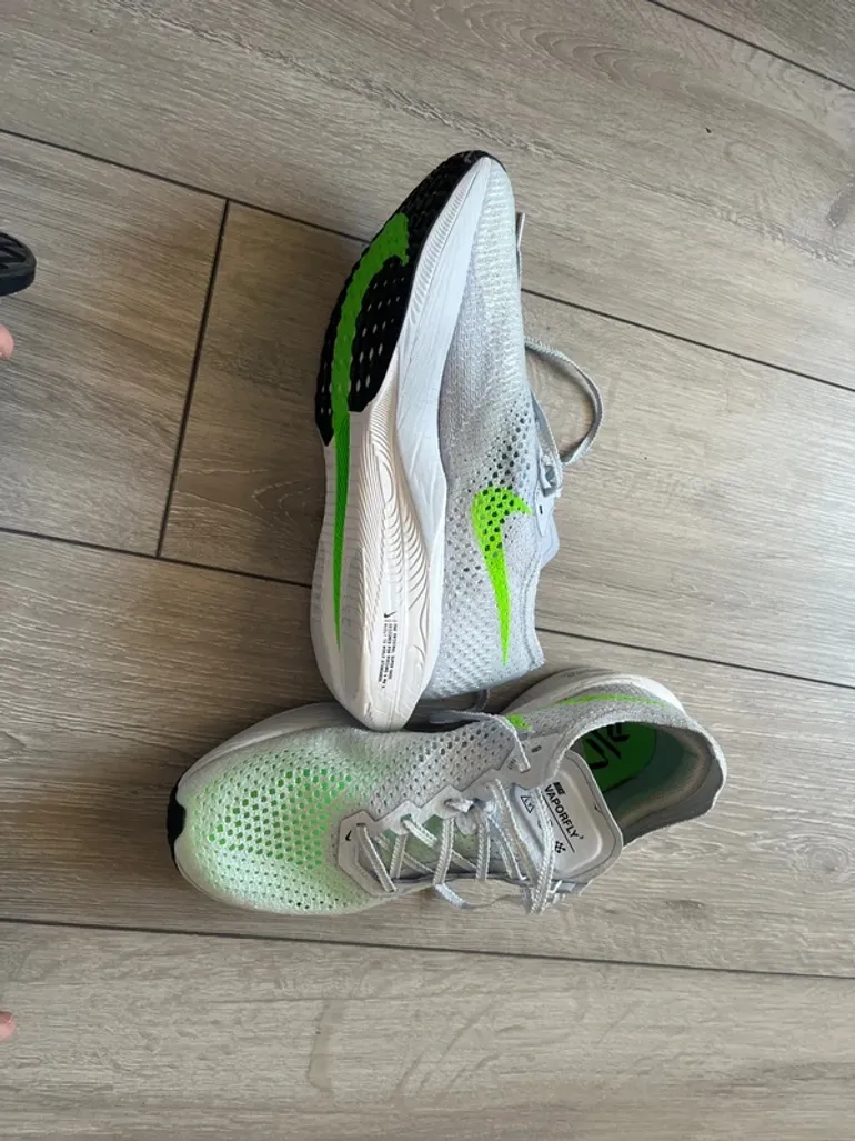 Brugt Nike Vaporfly 3 bike — billede 2 af 9