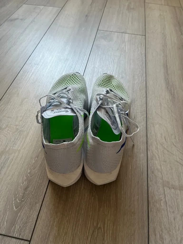 Brugt Nike Vaporfly 3 bike — billede 5 af 9