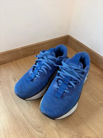Used Nike Motiva Running Shoes