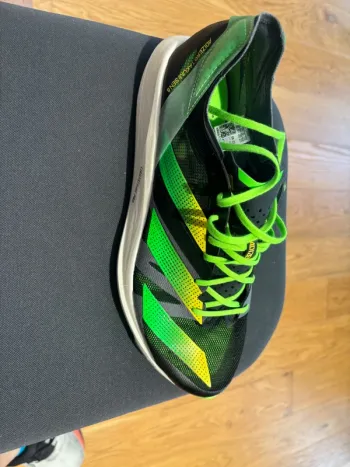 Brugt Adidas Takumi 8 Running Shoes