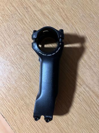 Specialized Tarmac Stem 2024 bike d'occasion — image 3 sur 4