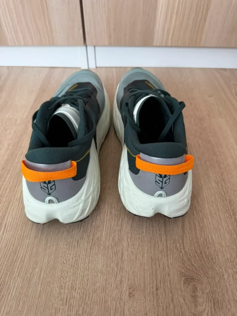 Hoka Speedgoat 7 bike usato — immagine 4 di 4