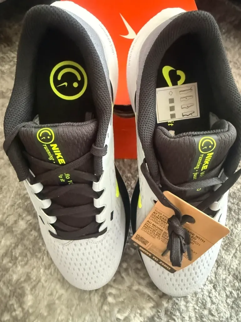 Used Nike Air Winflo 10 bike — image 6 of 7