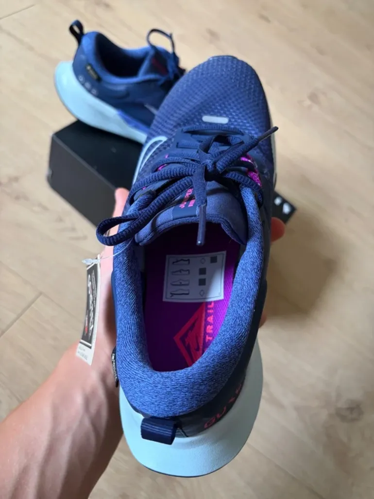Used Look Juniper Trail 2 Gore-Tex bike — image 2 of 4