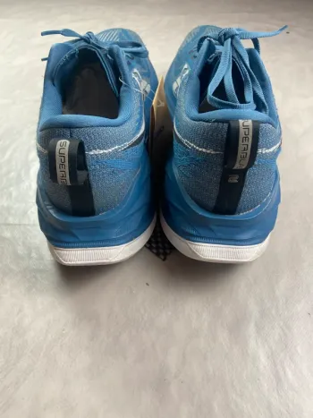 Used Asics Superblast 2 bike — image 4 of 7