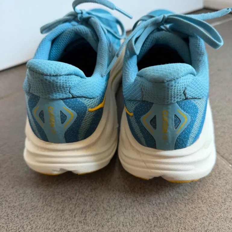 Used Hoka Clifton 10 bike — image 6 of 9