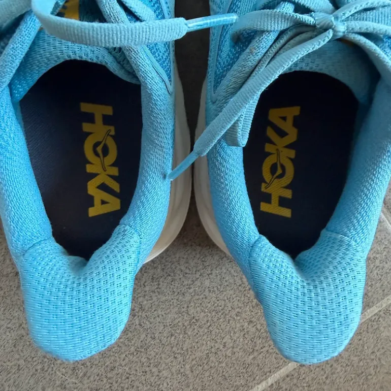 Used Hoka Clifton 10 bike — image 7 of 9
