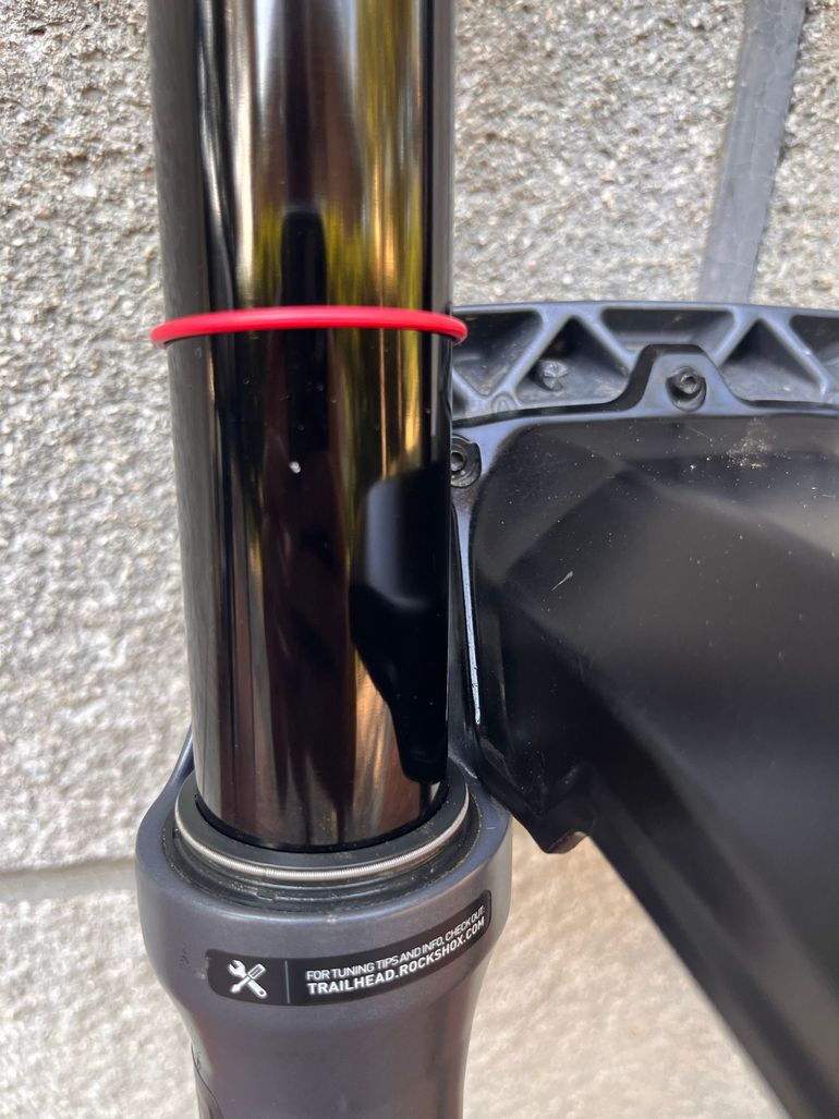 Brugt RockShox Zeb Ultimate Fork 2024 bike — billede 7 af 15