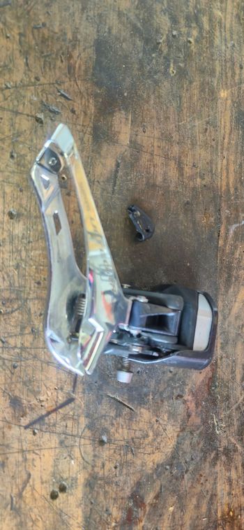 Used Shimano Ultegra FD-R8050 Di2 Drivetrain & Pedals