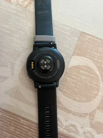 Used Garmin vívoactive 5 bike — image 4 of 5