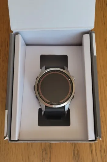 Used Garmin Fenix 7S Pro Solar Edition bike — image 2 of 4