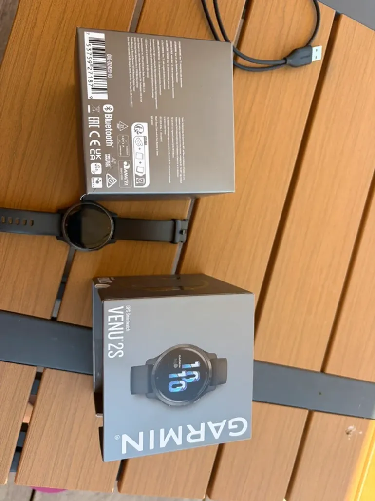 Used Garmin Venu 2S bike — image 4 of 5
