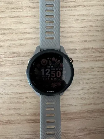 Used Garmin Forerunner 255S bike — image 5 of 6