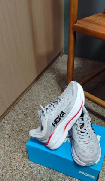 Used Hoka Bondi 9 bike — image 5 of 5