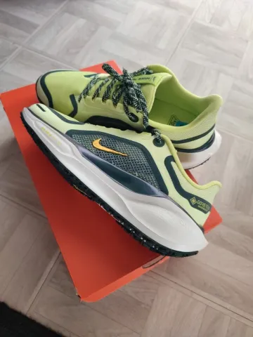Gebrauchtes Pegasus Air Zoom 41 Running Shoes