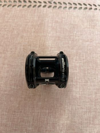 Used Sixpack Racing Sixpack Millennium Stem 2026 bike — image 3 of 6