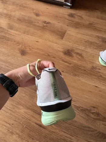 Nike Vaporfly 4 bike d'occasion — image 6 sur 10