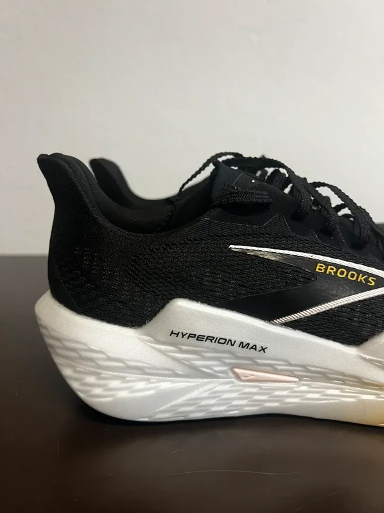 Used Brooks Hyperion Max 2 bike — image 5 of 15
