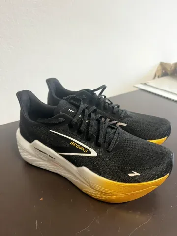 Gebrauchtes Brooks Hyperion Max 2 Running Shoes