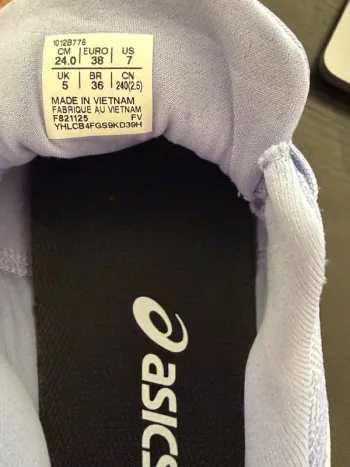 Tweedehands Asics Dynablast 5 bike — afbeelding 4 van 6