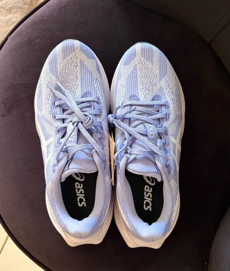 Tweedehands Asics Dynablast 5 bike — afbeelding 3 van 6