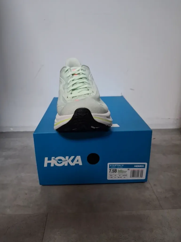 Used Hoka Clifton 10 bike — image 2 of 5