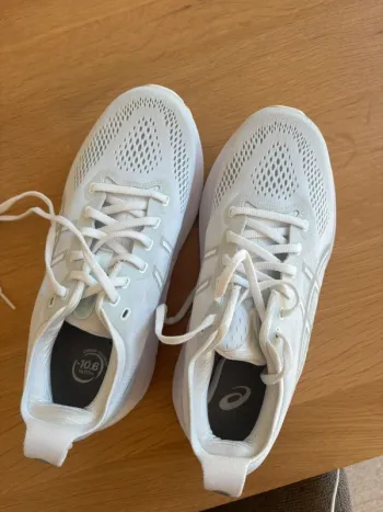 Used Asics Gel Kayano 31 bike — image 3 of 6