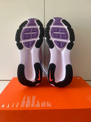 Použité Nike Vomero 18 bike — obrázek 5 z 6