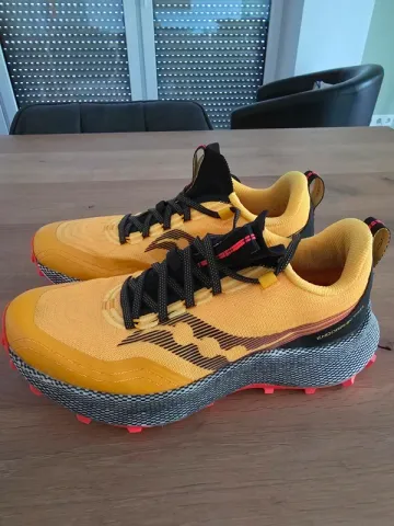 Brugt Saucony Endorphine Trail Running Shoes