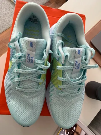 Käytetty Nike Run DEFY bike — kuva 7 / 8